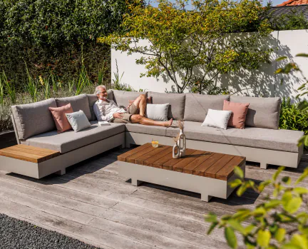 Edge Loungeset – Modern met Warmte